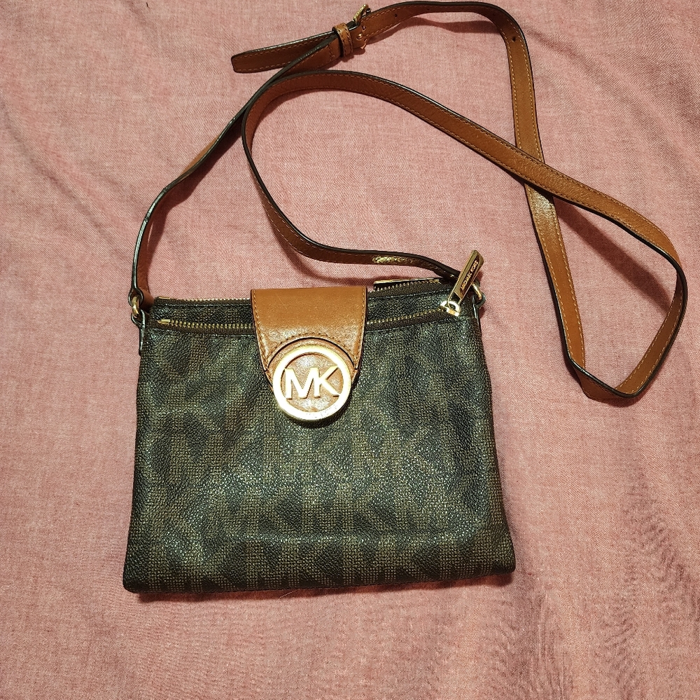 Michael Kors  purse